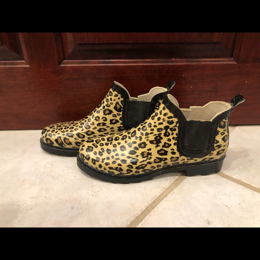 Leopard Print Rain Boots